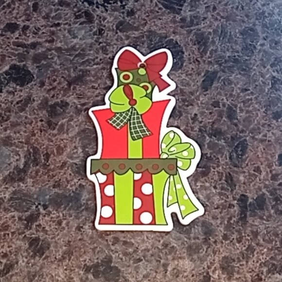 ๐ฏ 10 for $12 / Stacked Presents/Gifts Christmas Tree Ornament Decoration - Picture 11 of 12